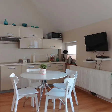 Alias Apartment